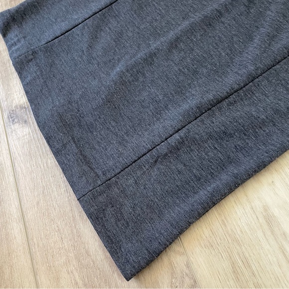 Gap Ponte Knit V Neck Dress - Picture 11 of 15